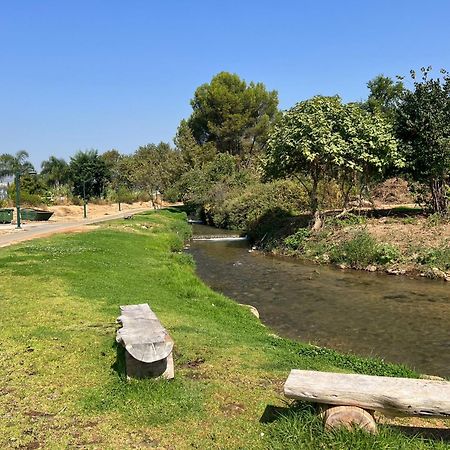 شقة שפיגל קו ראשון לנחל-Hagoshrim,הגושרים المظهر الخارجي الصورة